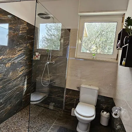 Sunrise - Three Bedroom * Omis